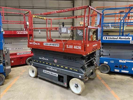 2014 Skyjack SJIII4626 Scissor Lift