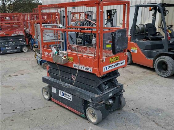 2014 Skyjack SJIII3219 Scissor Lift