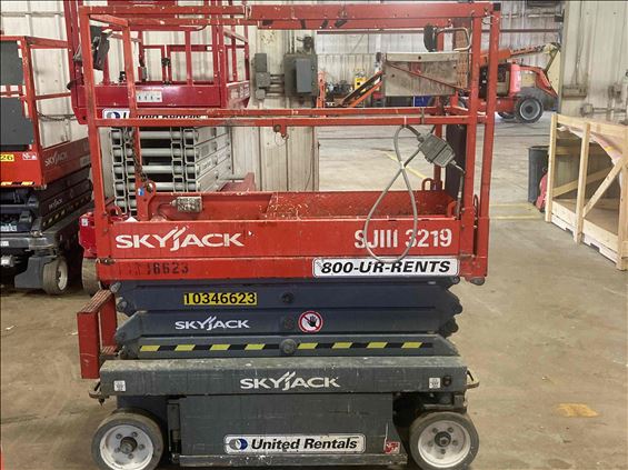 2015 Skyjack SJIII3219 Scissor Lift