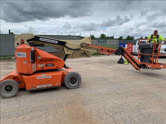 2012 JLG E400AJPN Boom Lift