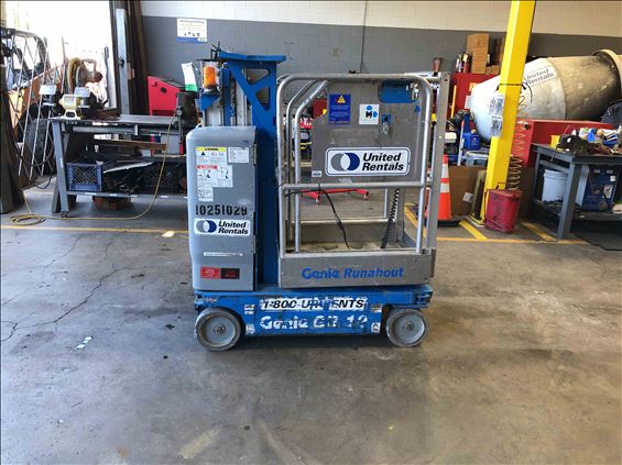 2014 Genie GR-12 Scissor Lift