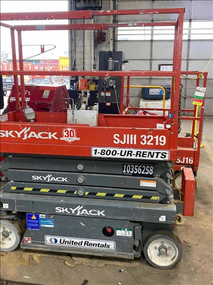 2015 Skyjack SJIII3219 Scissor Lift