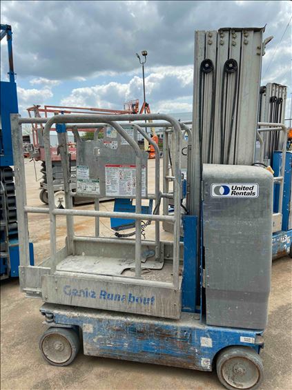 2014 Genie GR-20 Scissor Lift
