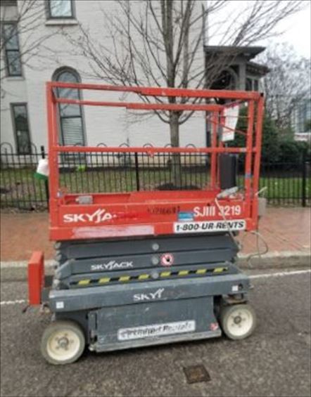 2014 Skyjack SJIII3219 Scissor Lift