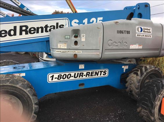 2012 Genie S-125 Boom Lift