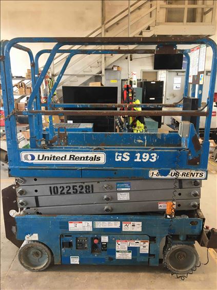 2014 Genie GS-1930 Scissor Lift
