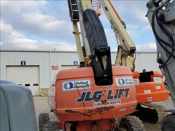 2013 JLG 600S Boom Lift