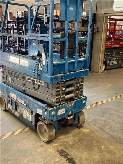 2015 Genie GS-1930 Scissor Lift
