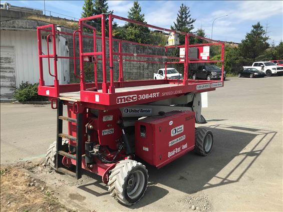 2014 MEC 3084RT Scissor Lift