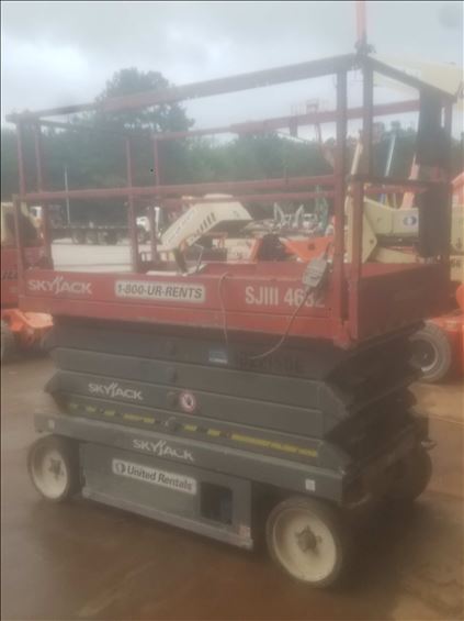 2014 Skyjack SJIII4632 Scissor Lift