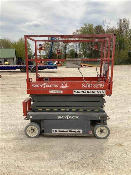2015 Skyjack SJIII3219 Scissor Lift