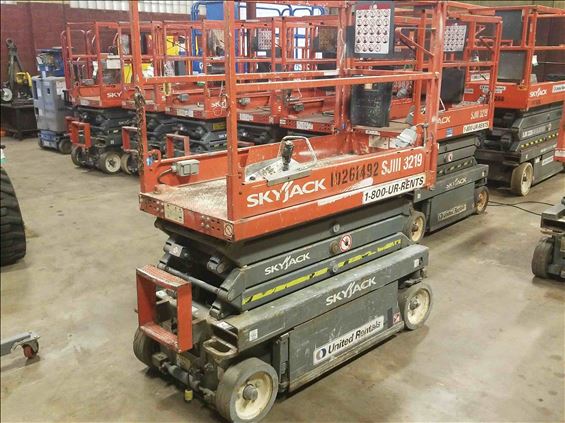 2014 Skyjack SJIII3219 Scissor Lift