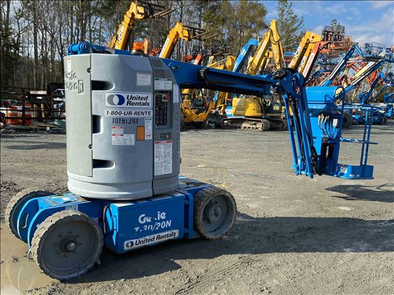 2013 Genie Z-30/20N RJ