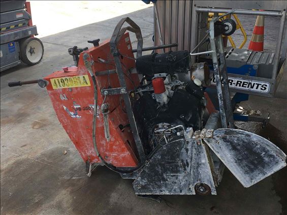 2017 Husqvarna FS3500 G 26" Street Saw/Blade