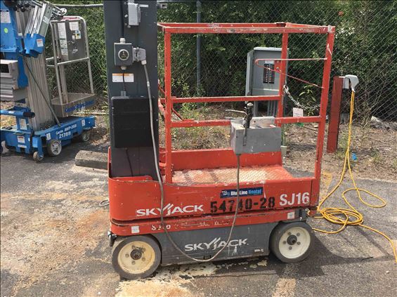 2012 Skyjack SJ16 Scissor Lift