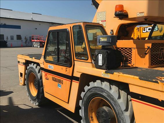 2014 Broderson IC-200-3H Crane