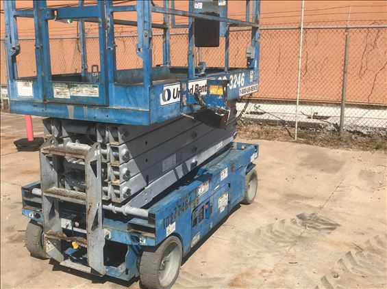2014 Genie GS-3246 Scissor Lift