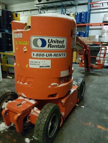 2012 JLG E300AJP Boom Lift
