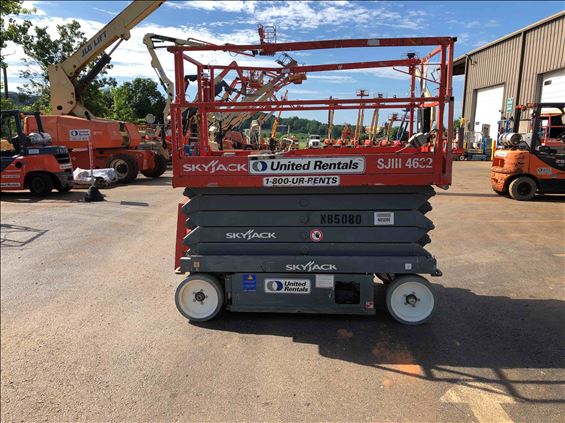 2014 Skyjack SJIII4632 Scissor Lift