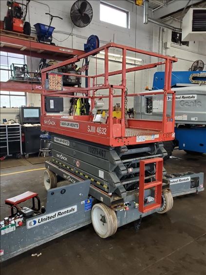 2014 Skyjack SJIII4632 Scissor Lift