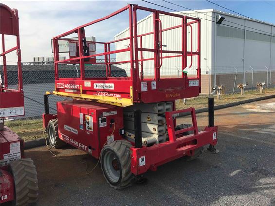 2013 MEC 4069ERT Scissor Lift