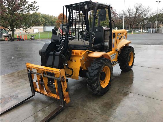 2014 JCB 520-50 Rough Terrain Forklift