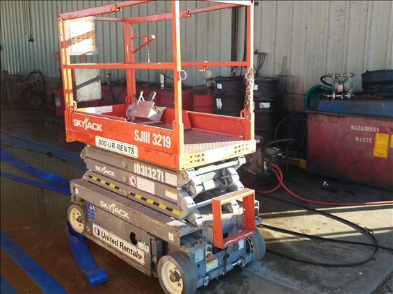 2014 Skyjack SJIII3219 Scissor Lift