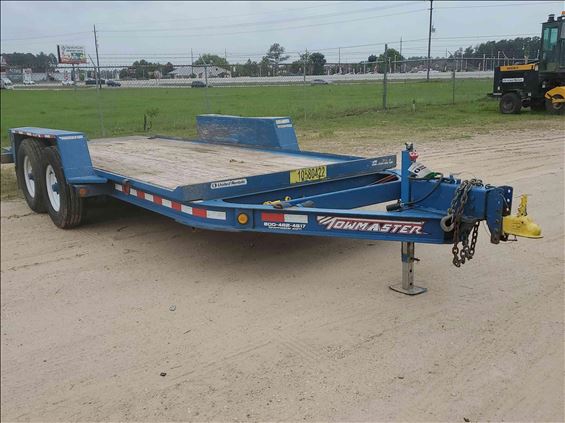 2017 Towmaster T-9DT 16' Trailer