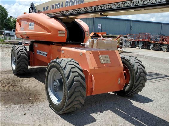 2009 JLG 1350SJP
