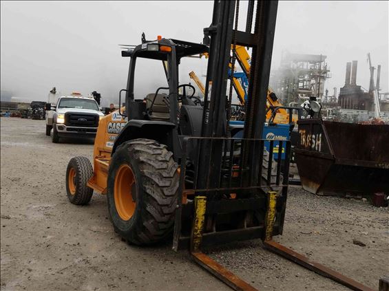 2015 Case 586H Rough Terrain Forklift