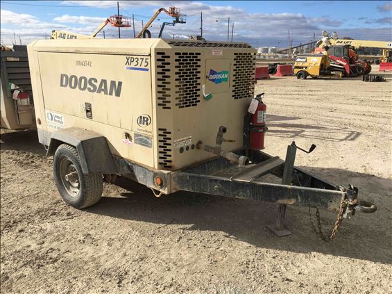 2012 Doosan XP375WJD Air Compressor