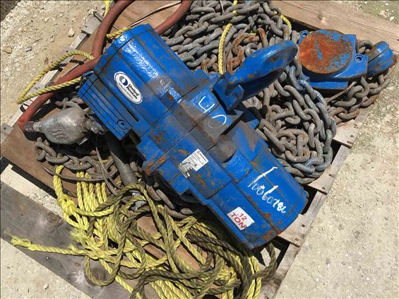 2012 JD NEUHAUS PROFI 10T Hoist