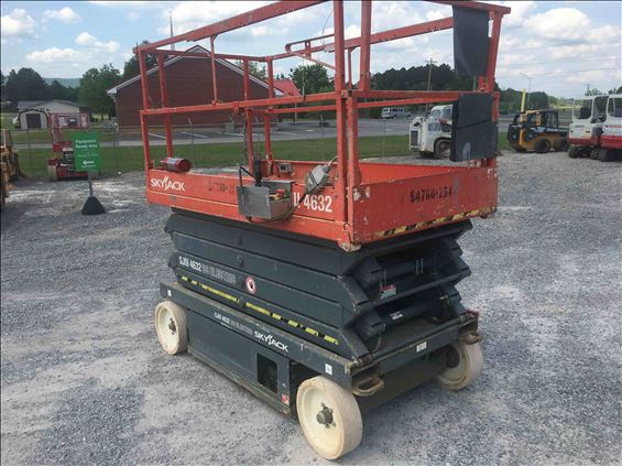 2012 Skyjack SJIII4632 Scissor Lift