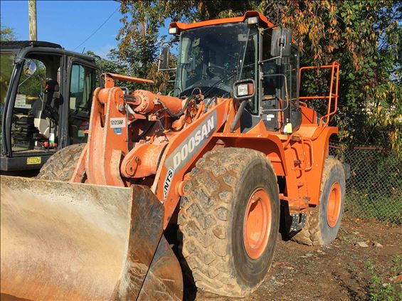 2014 Doosan DL300-3 Wheel Loader