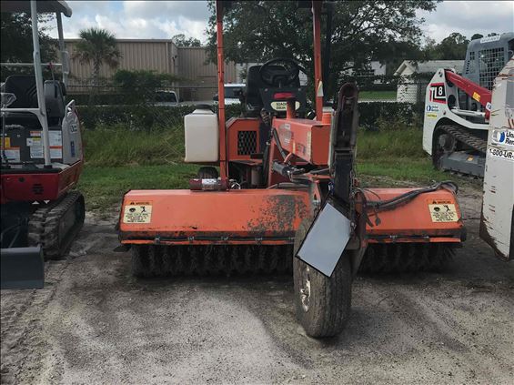 2015 LAY-MOR SM300-8