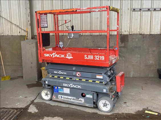 2015 Skyjack SJIII3219 Scissor Lift