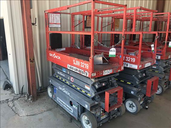 2014 Skyjack SJIII3219 Scissor Lift