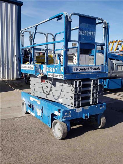 2014 Genie GS-3246 Scissor Lift