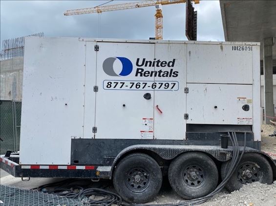 2013 Cummins C300D6RG Diesel Generator
