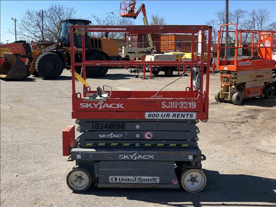 2015 Skyjack SJIII3219 Scissor Lift