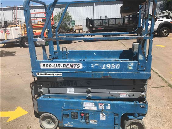 2014 Genie GS-1930 Scissor Lift