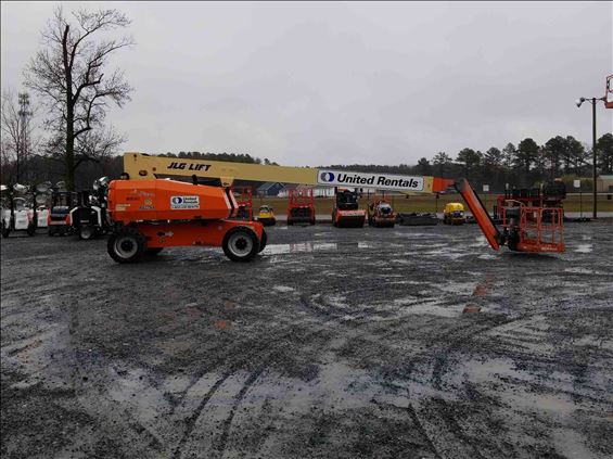 2013 JLG 860SJ Boom Lift