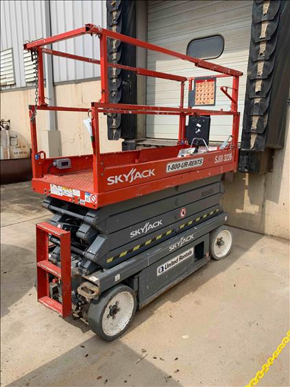 2015 Skyjack SJIII3219 Scissor Lift