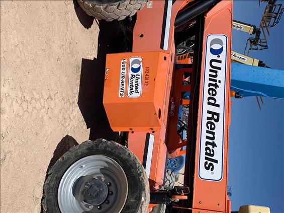 2014 SKYTRAK 8042 Rough Terrain Forklift