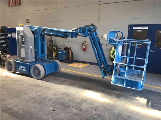2013 Genie Z-30/20N RJ Boom Lift