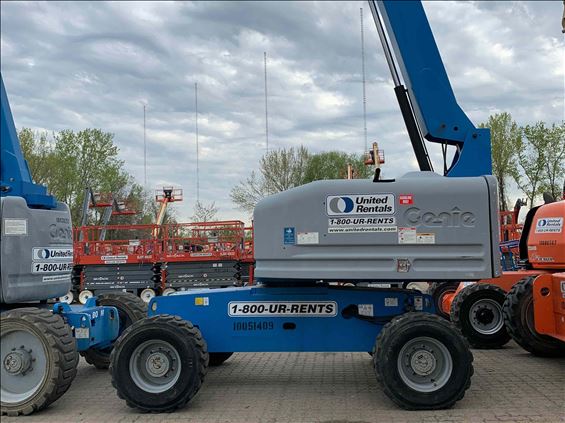 2012 Genie S-45 Boom Lift