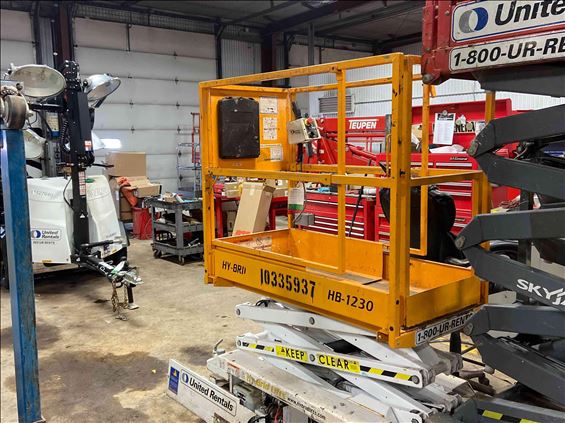 2015 Hy-Brid Lifts HB1230 Scissor Lift