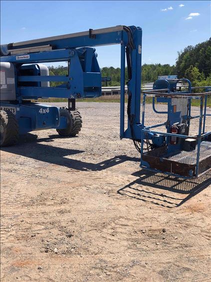 2013 Genie Z-60/34 Boom Lift
