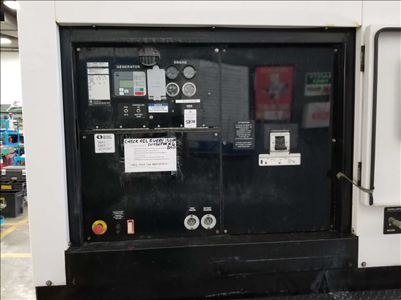 2013 Cummins C300 600V Diesel Generator