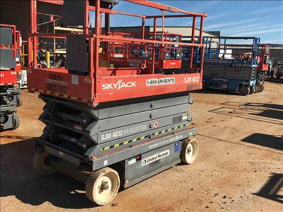 2013 Skyjack SJIII4632 Scissor Lift